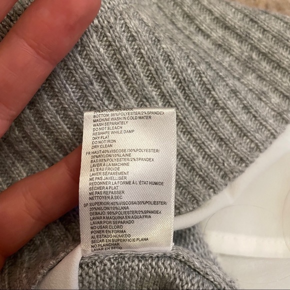 Moth by Anthropologie Gray Knit Layered Tunic Sweater - Picture 8 of 9